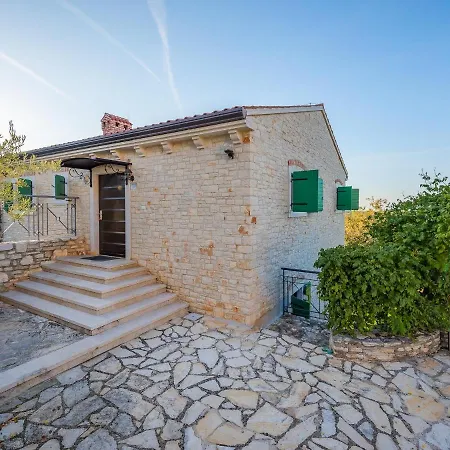 Mari Ii Istra Villa