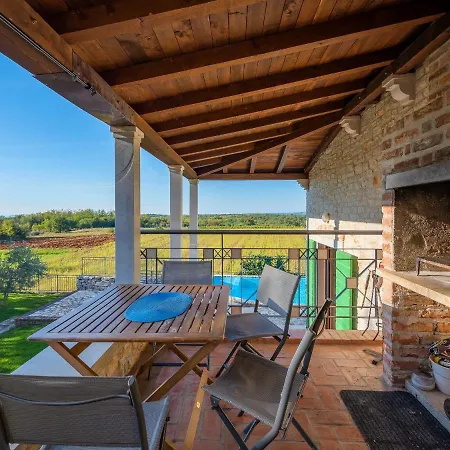 Villa Mari Ii Istra Vižinada